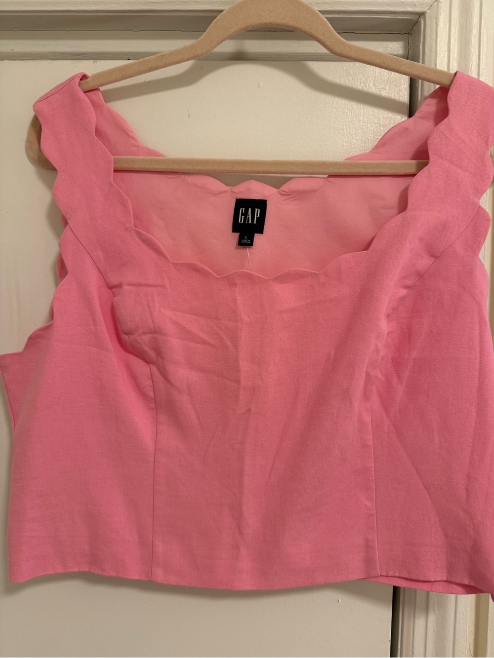 GAP Pink Scalloped Square-Neck Crop Top